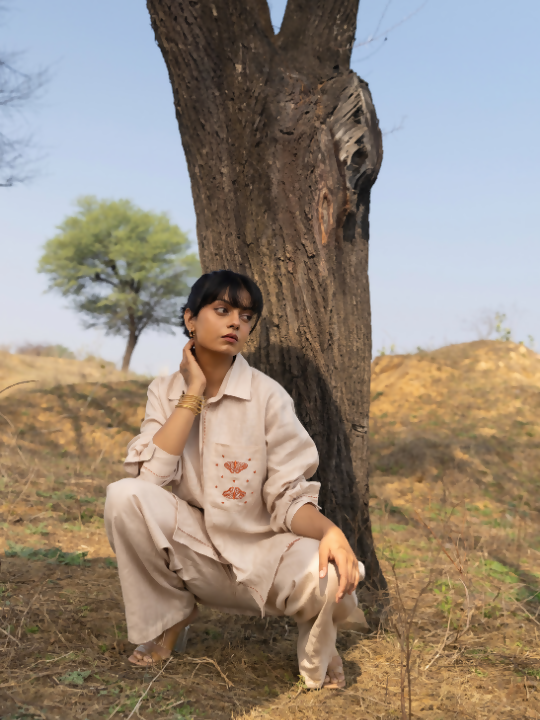 Dust Bloom Shirt - beige