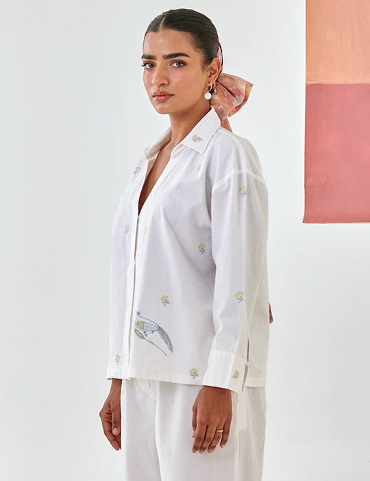 White Shirt With Floral Embroidery