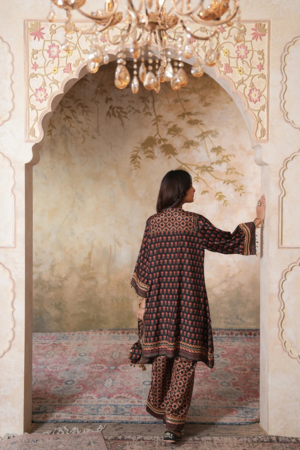 Siyah Sitara Kurta Set With Dupatta