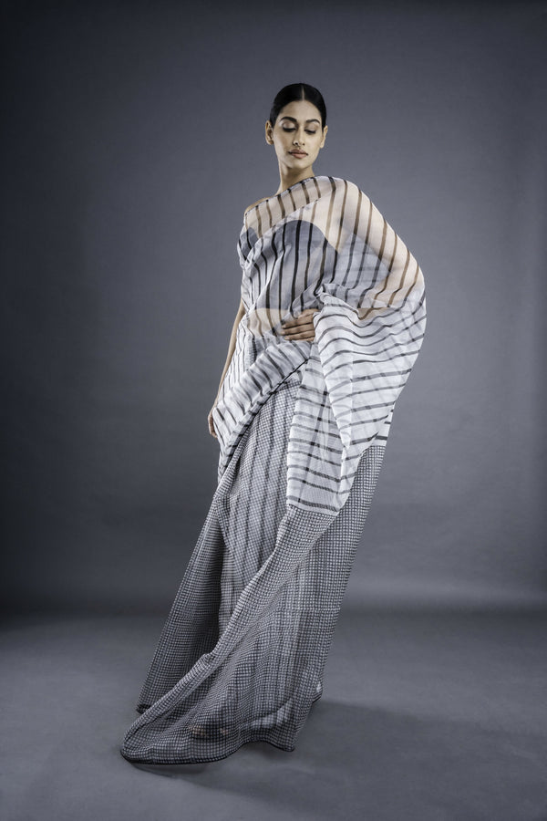 White Geometric Pattern Saree