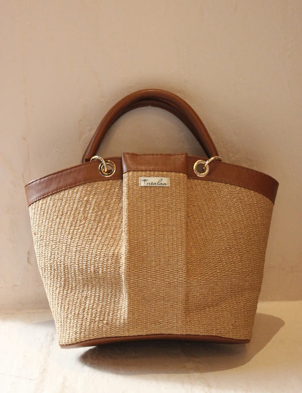 Raffia Classic Tote