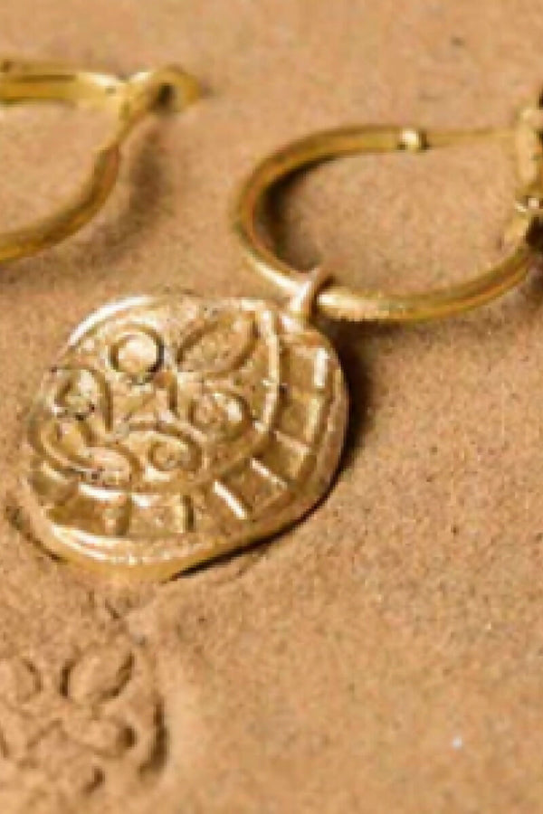 Fossil Hoops 4