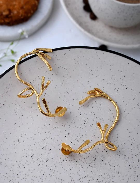 Twig Earcuff