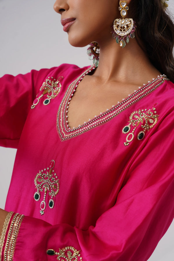 Inaara Set