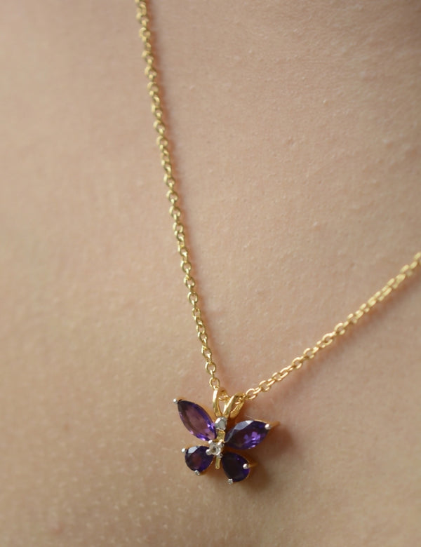 Mettā Bloom Pendant