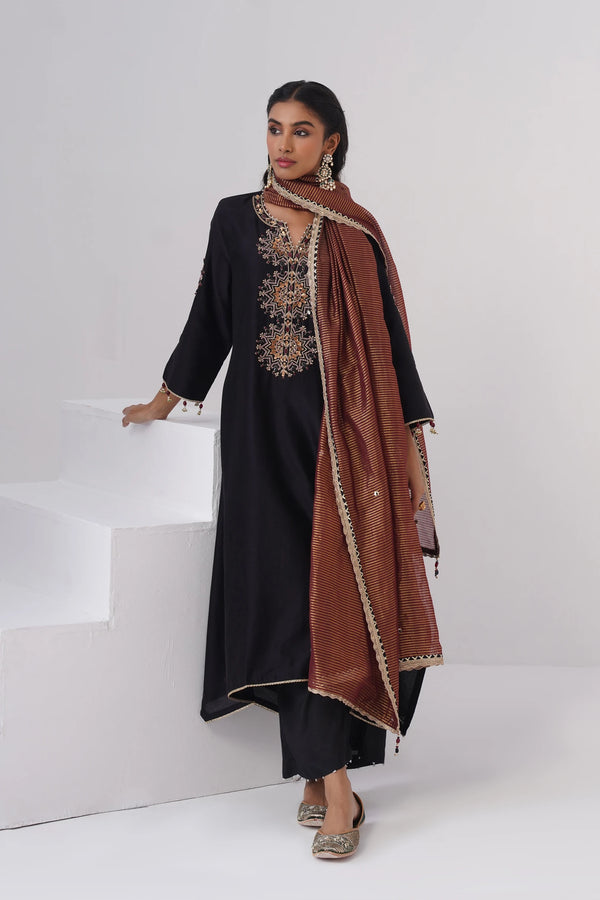 Surmayi Set
