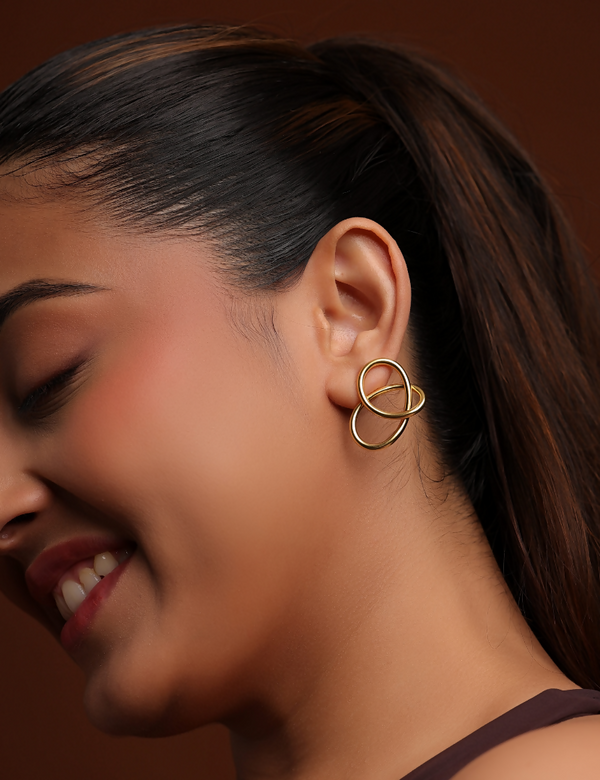 Soft Knot Earrings - Gold