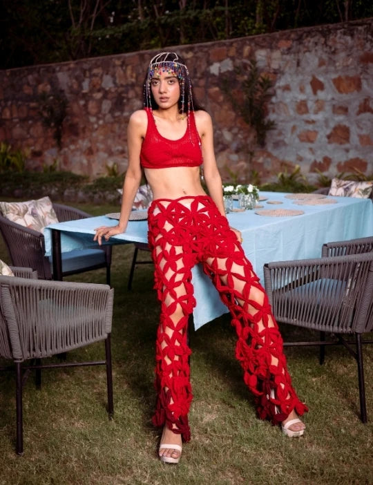 I'M A BIMBO- CROCHET FLOWER PANTS