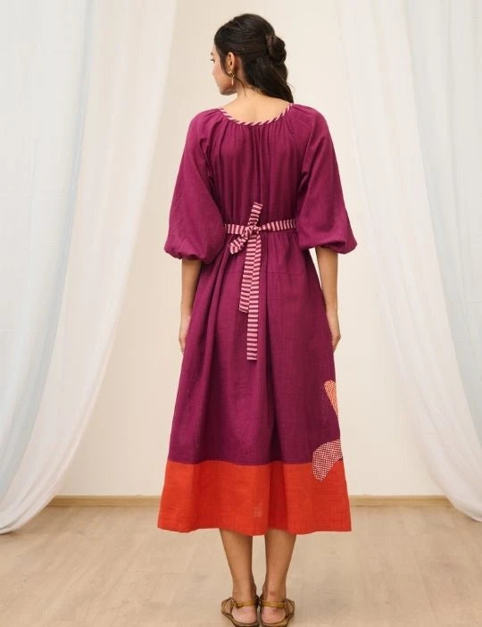 Dual tone gathered midi dress