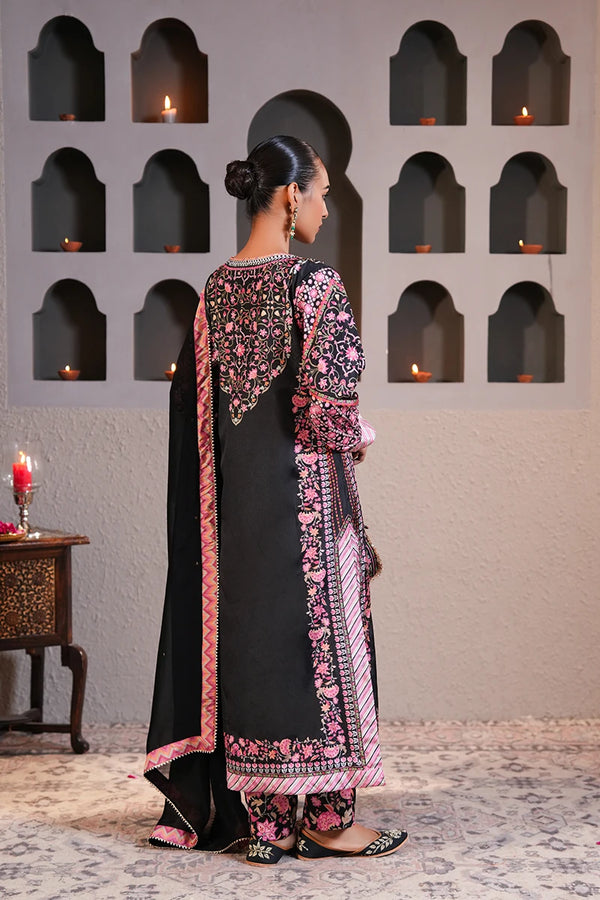Khwaab Gulabi Kurta Set With Dupatta