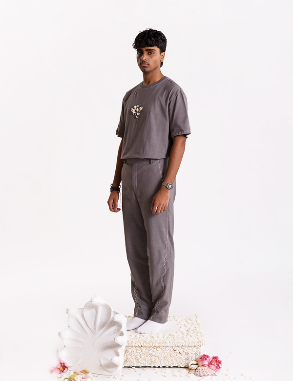 Ratna Embroidered T-shirt- Grey