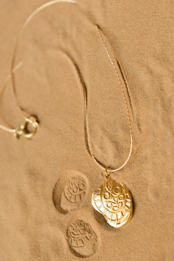 Fossil Pendent S2