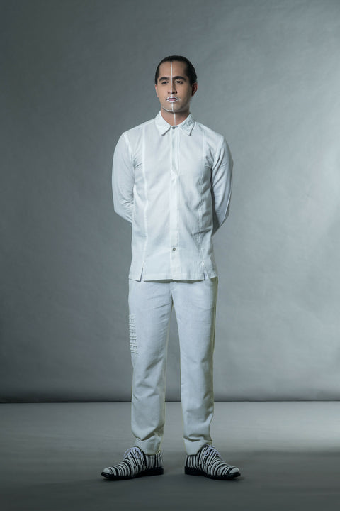 Shirt with Gathers in Collar