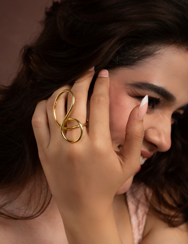 Infinity Swirl Ring - Gold