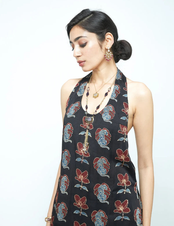 Bold Halter