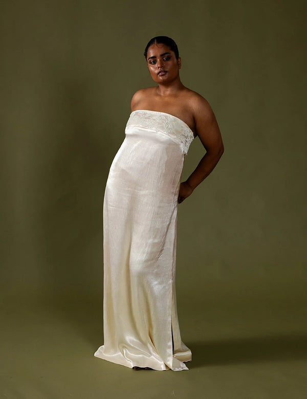 Snaan Dress