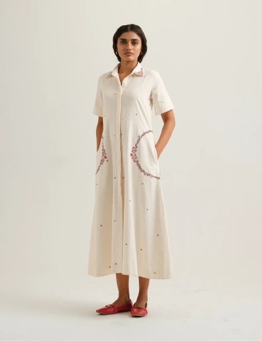 CIRCLE EMBROIDERED DRESS