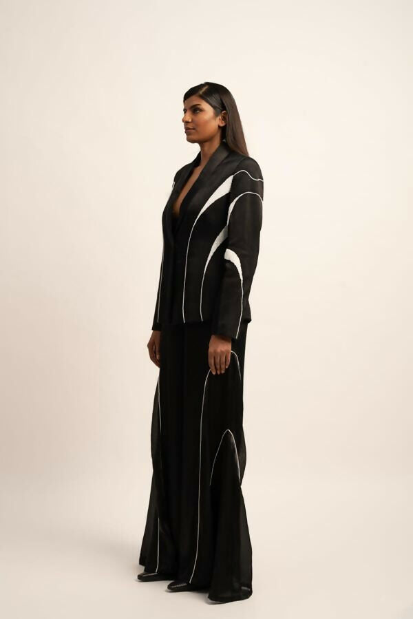 THE MORPHIC MIRAGE BLAZER