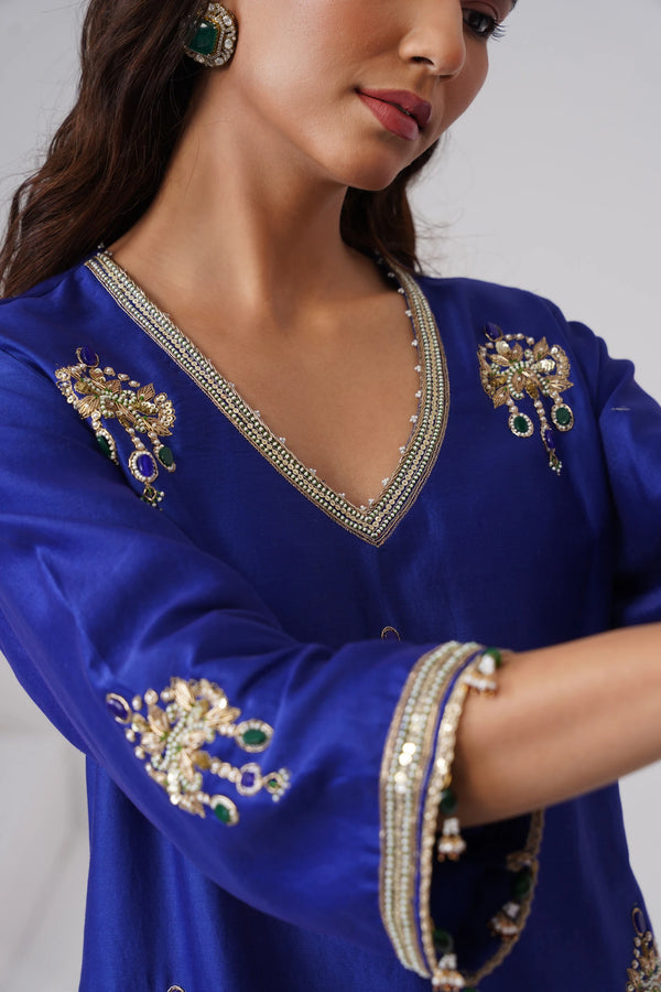 Nilambari Set