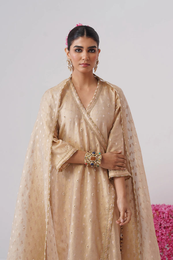 Sunehri Set